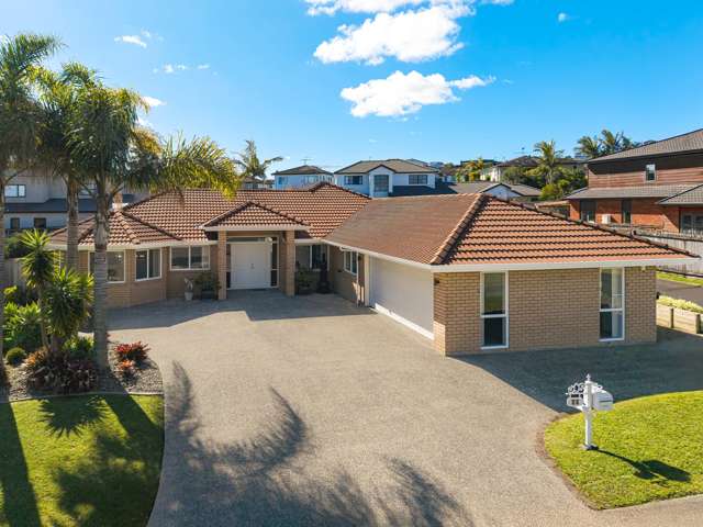 Spacious Single Level Beauty - Rangi Zone