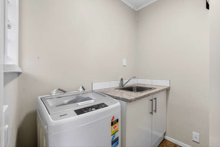25A Holland Street Pukekohe_15
