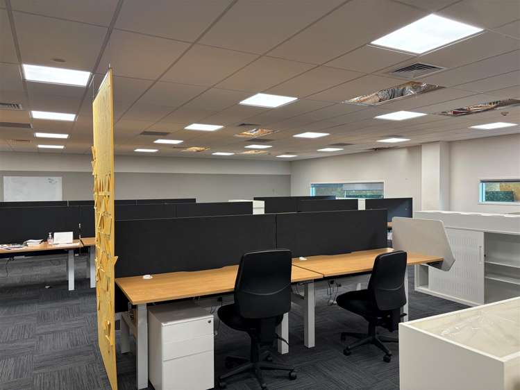 92 Russley Road Russley_9