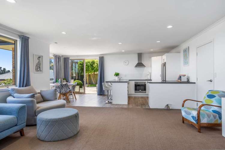 4 Hampshire Place Stoke_9