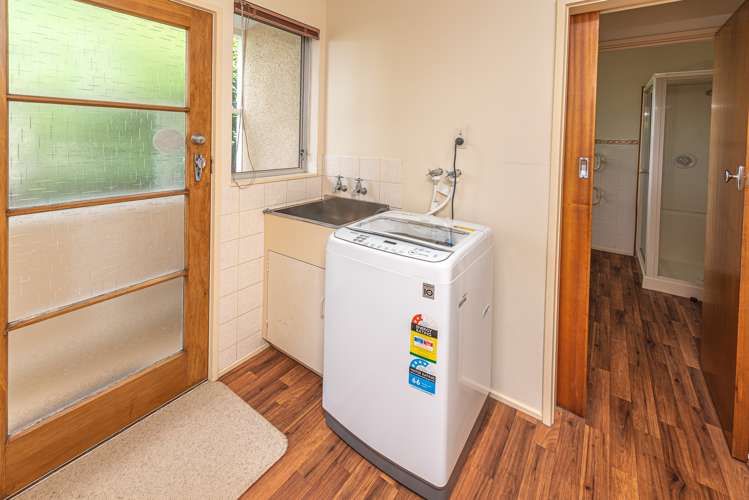 4 Exeter Crescent Springvale_15