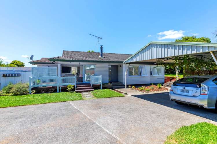 11 Lakeside Drive Pahurehure_1