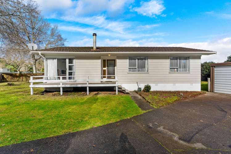 23 Redcrest Avenue Red Hill_11