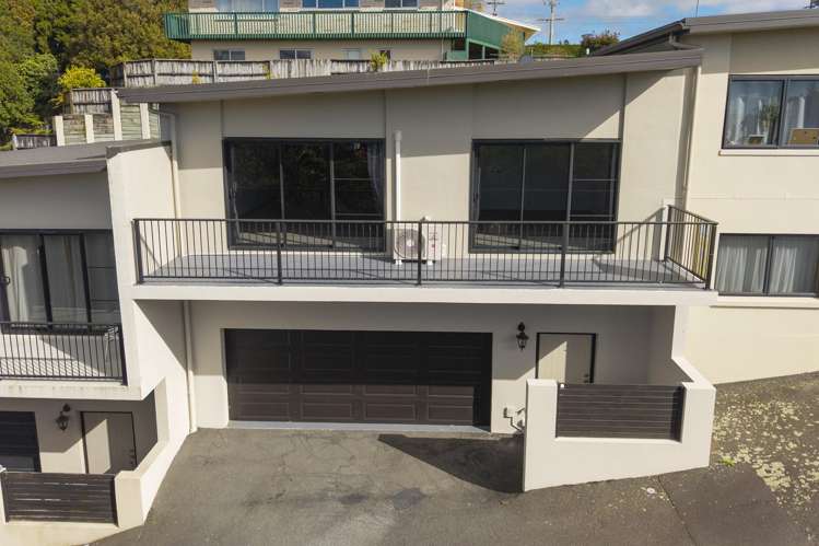 22B Sheppard Street Gate Pa_15