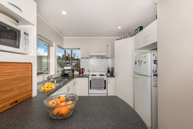 7 Ryden Place Glen Eden_9