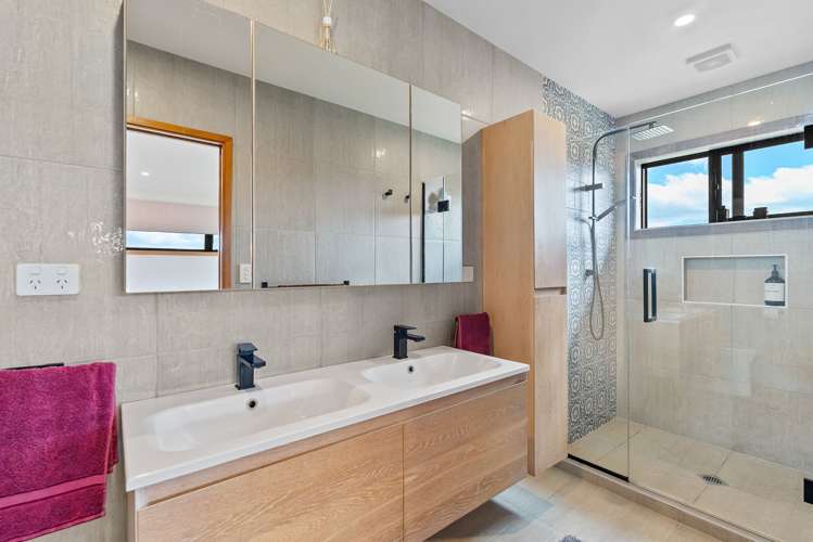 1140 Russell Road Helena Bay_19