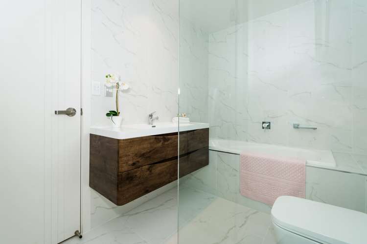 8 Raymond Grace Avenue Huapai_15