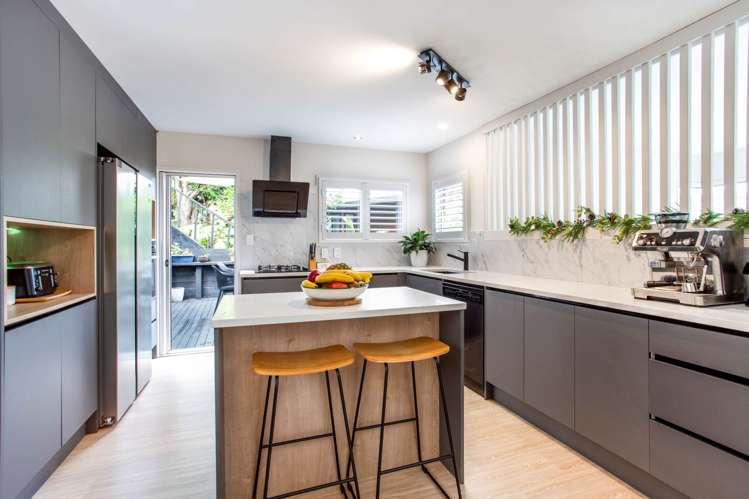 7a Stitchbird Close Murrays Bay_8