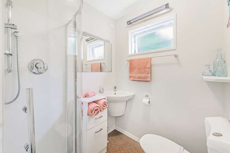 1594 Cust Road Cust_22