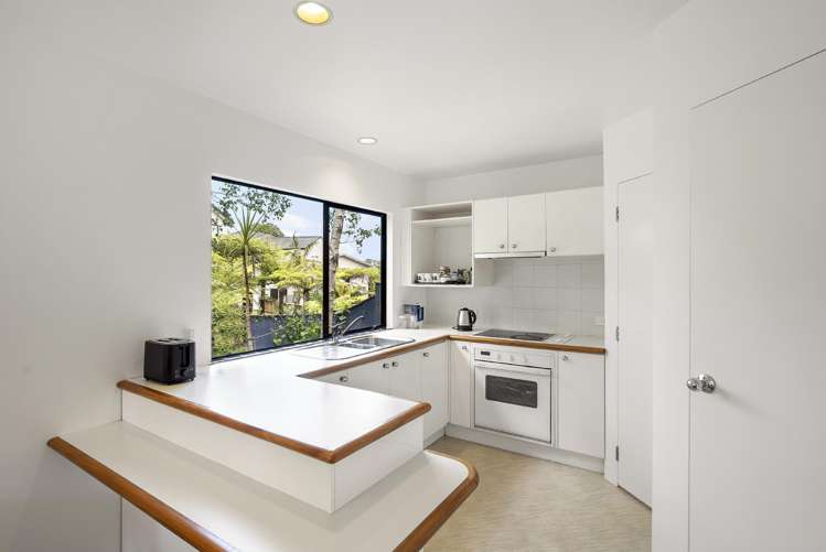 27C Sunnynook Road Sunnynook_9