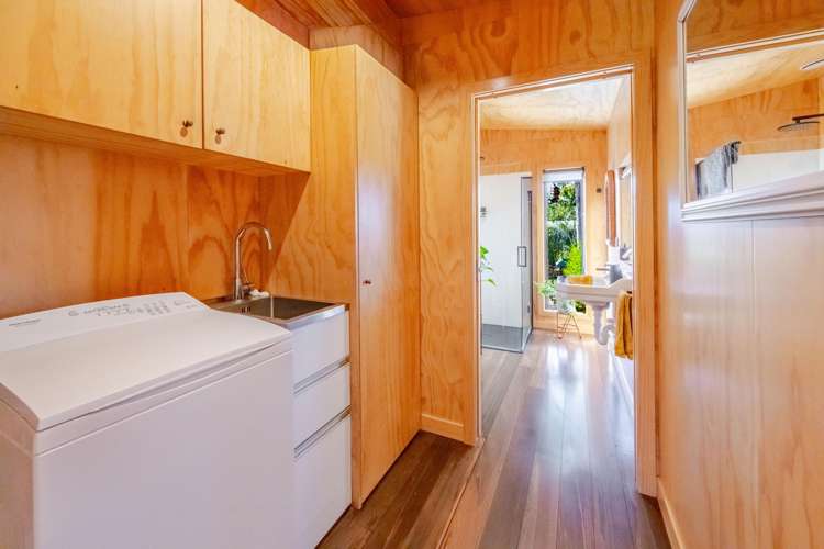 2B Bibby Street Waipawa_10