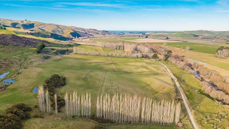 176 Campbells Road Waimate_33