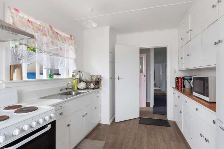 64 Daphne Street Outer Kaiti_2