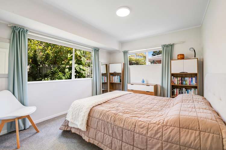 3B Pine Road Orewa_13