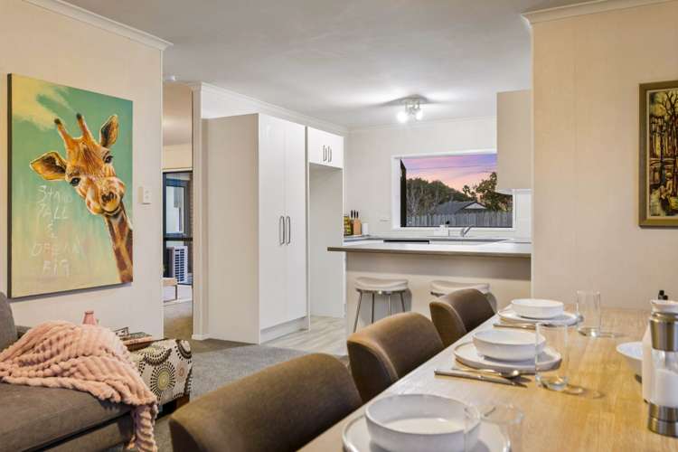 42 Medvale Avenue Flat Bush_3