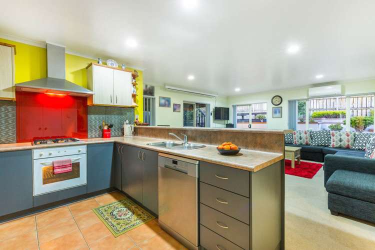 32 Glenveagh Park Drive Manurewa_5