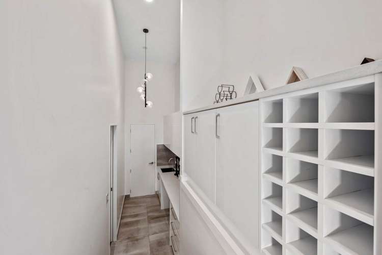 18 Parkview Drive Gulf Harbour_40