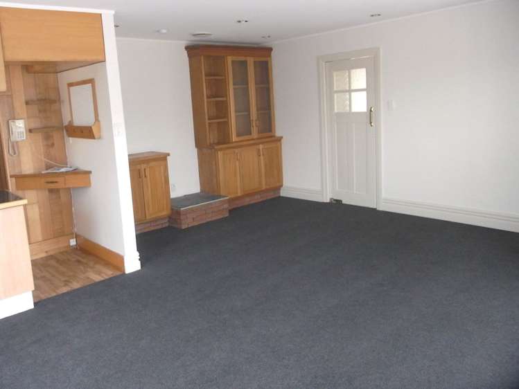 6 Windermere Crescent Blockhouse Bay_5