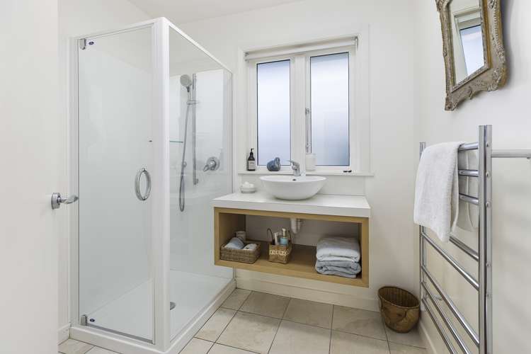 291 Karaka Bay Road Karaka Bays_12