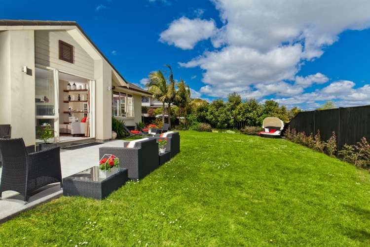 16 Huntington Park Drive Greenhithe_15