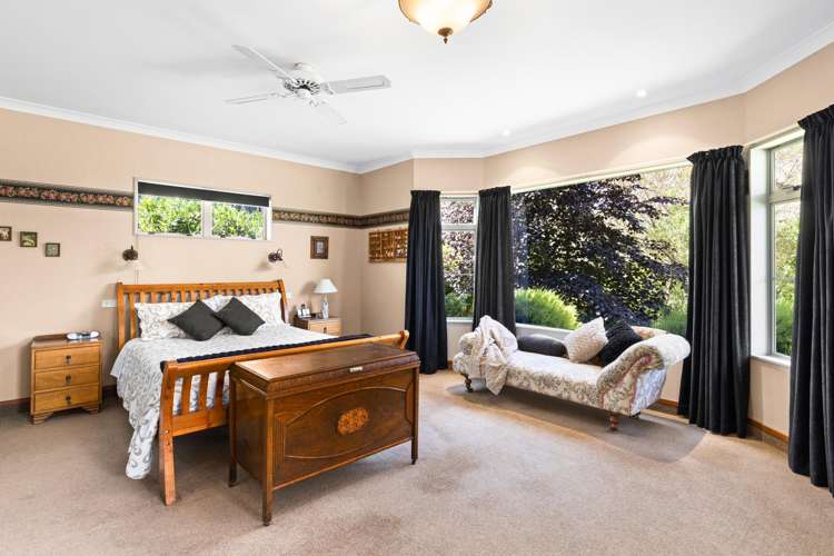 129 Kent Terrace Taradale_16