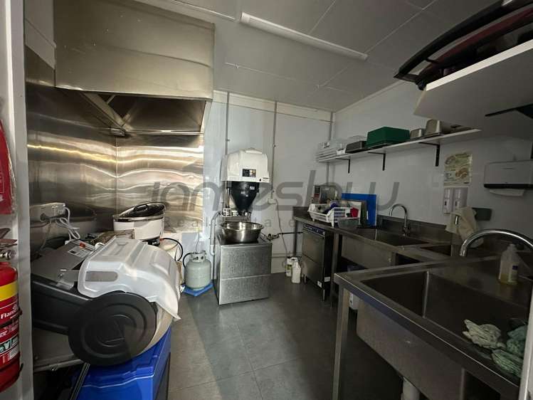 185 Great South Road Manurewa_9