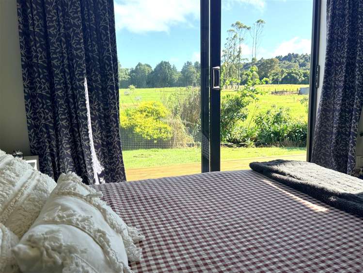 184 Golf Links Road Kaiata_15