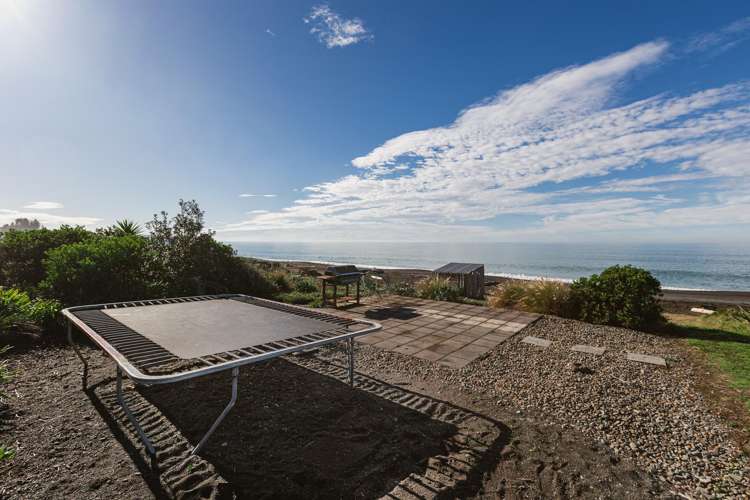 247 Whirinaki Road Bay View_29