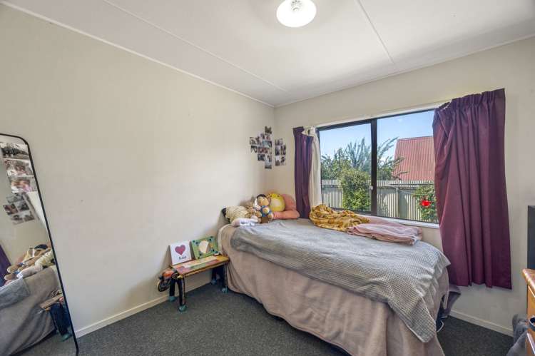 11a Walker Road Fairy Springs_9