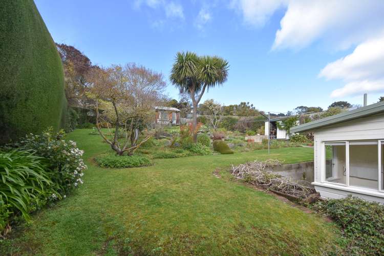 30 Marine Parade Macandrew Bay_13