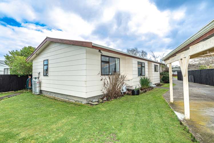 42 Wembley Place Whanganui East_17