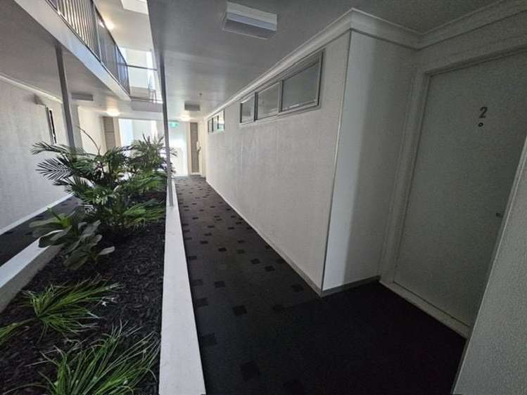 2/15 Minnie Street Eden Terrace_18