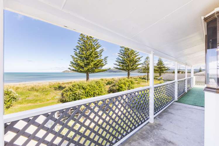 29 Moana Drive Mahia Beach_5