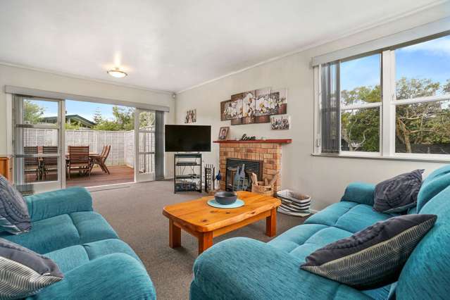 8 Sunray Avenue Titirangi_3