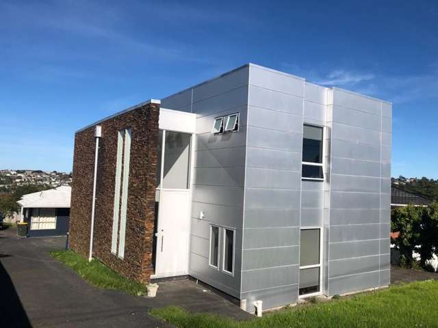 Hillcrest, 4 Bedroom Home