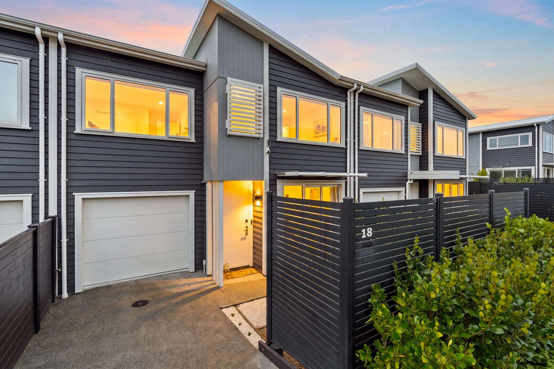 18 Taitonga Lane Stanmore Bay_0