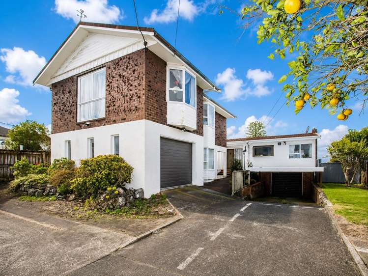 211 East Coast Road Castor Bay_8