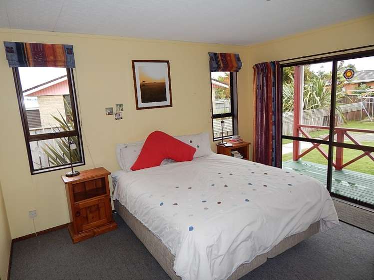 82 Henley Street Westport_10