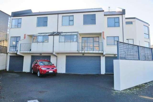 3/3 Russell Street Dunedin Central_2