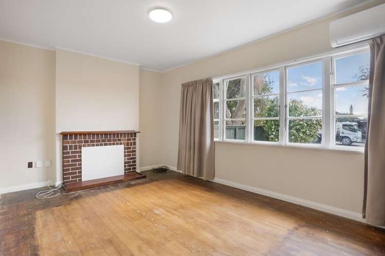 30 Onewa Road Northcote_8