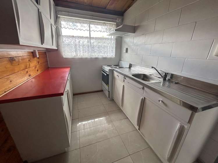 b/18 Hinau Street 11139_1