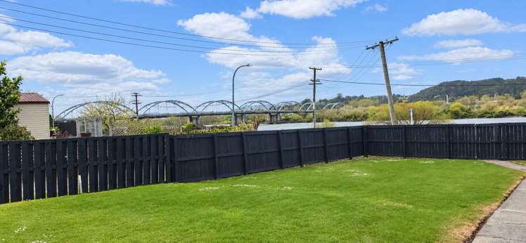 28A Riverview Road_2