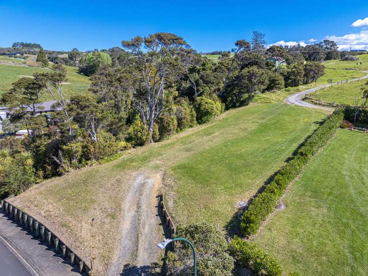 8 Albro Lane Algies Bay_2