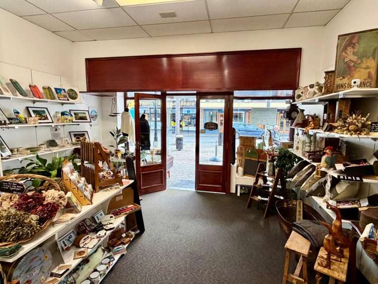 223-225 Emerson Street City Centre_4