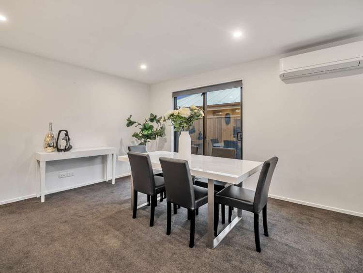 79 Oaks Drive Lincoln_12