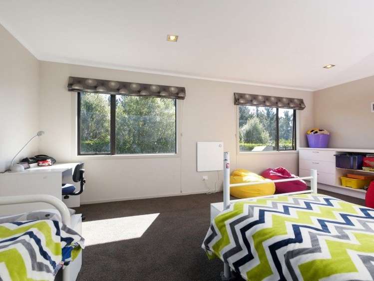 409 Settlement Road Puni_10