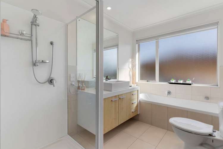 42 Coachman Drive Flat Bush_23