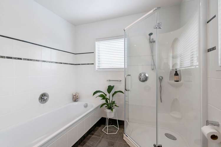 2/28 Beechwood Road Rothesay Bay_12