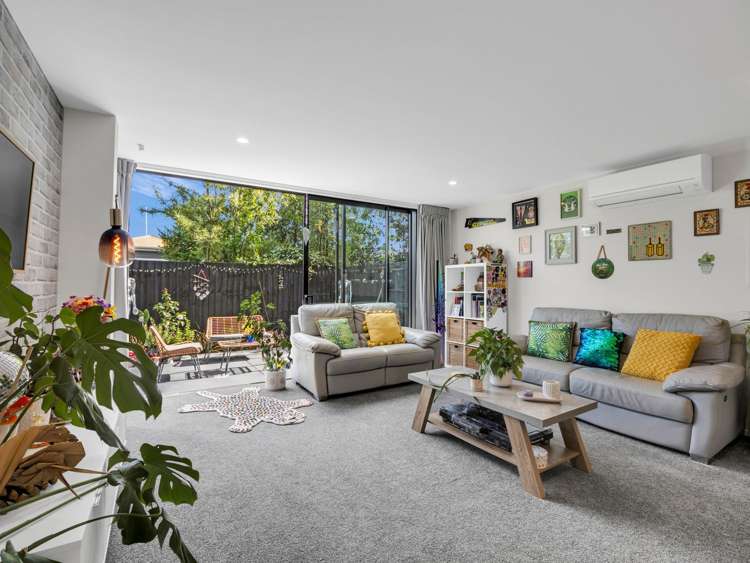 4/12 Hume Street Sydenham_5