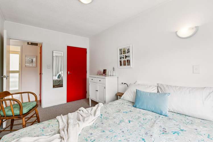 4/29 Hamilton Road_5